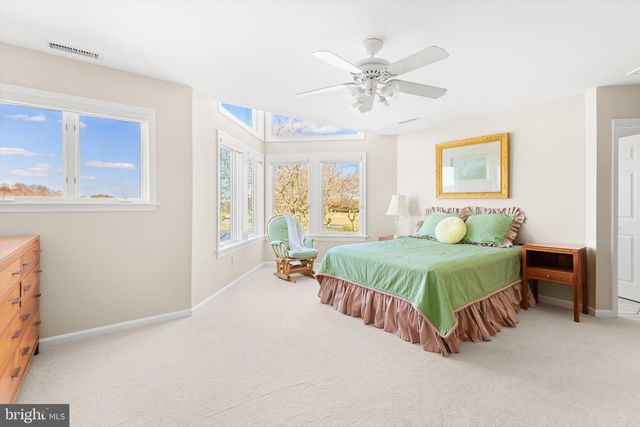 5711 WATERSIDE DR, Berlin, MD 21811