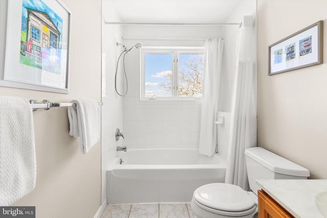 5711 WATERSIDE DR, Berlin, MD 21811