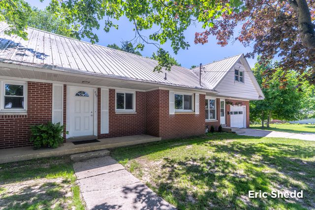 222 East Avenue, Fremont, MI 49412