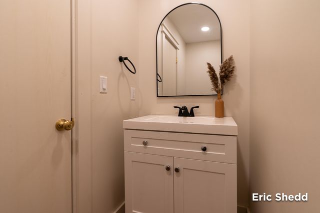 222 East Avenue, Fremont, MI 49412