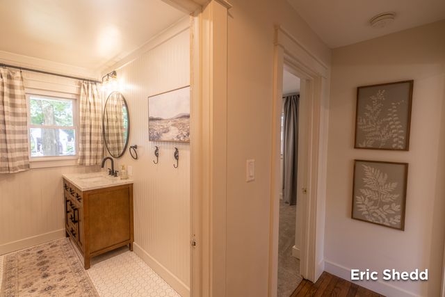 222 East Avenue, Fremont, MI 49412