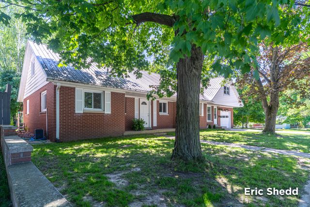 222 East Avenue, Fremont, MI 49412