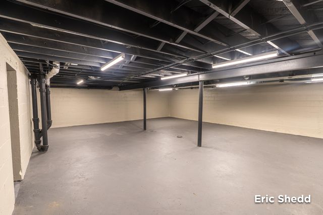 222 East Avenue, Fremont, MI 49412