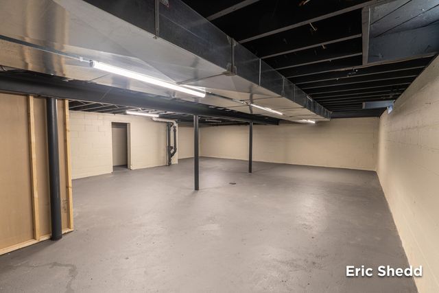 222 East Avenue, Fremont, MI 49412