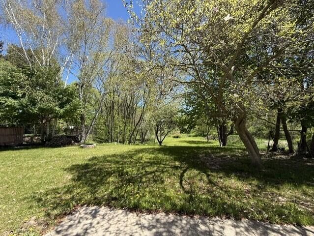 222 East Avenue, Fremont, MI 49412