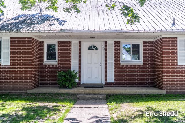 222 East Avenue, Fremont, MI 49412