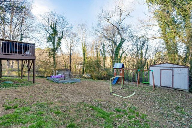 1627 N Chester Road, Hixson, TN 37343