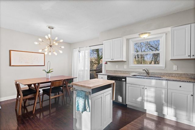 1627 N Chester Road, Hixson, TN 37343