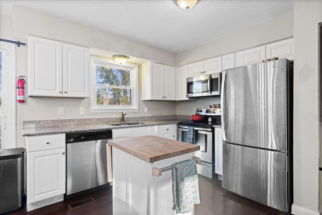 1627 N Chester Road, Hixson, TN 37343