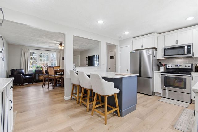 740 W BRUTON ST, Centralia, MO 65240