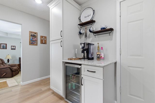 740 W BRUTON ST, Centralia, MO 65240