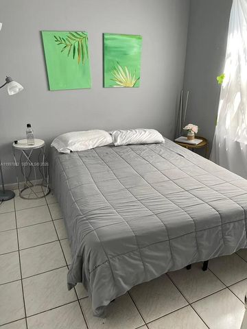 638 SW 15th Avenue, Miami, FL 33135