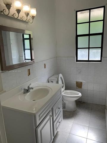 638 SW 15th Avenue, Miami, FL 33135