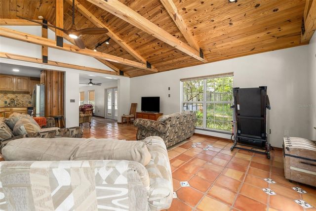 340 SE 30TH AVENUE, Trenton, FL 32693