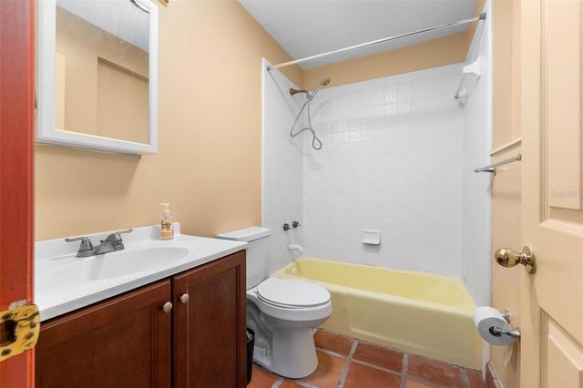 340 SE 30TH AVENUE, Trenton, FL 32693