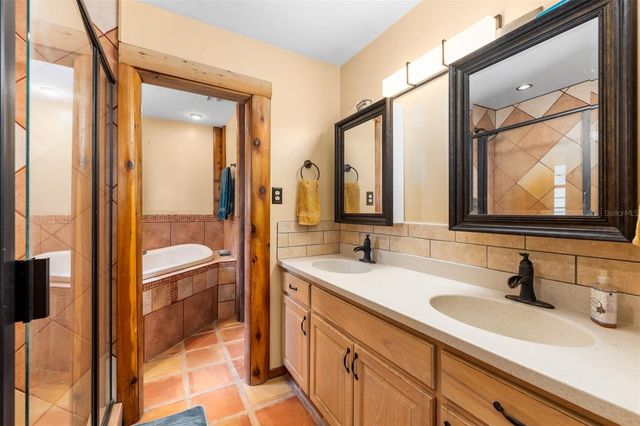 340 SE 30TH AVENUE, Trenton, FL 32693