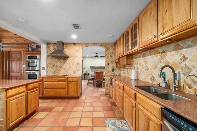 340 SE 30TH AVENUE, Trenton, FL 32693