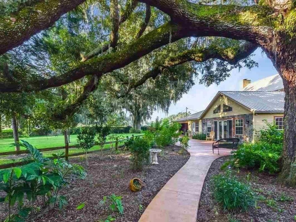 340 SE 30TH AVENUE, Trenton, FL 32693