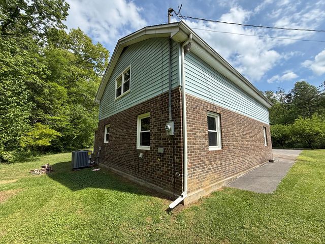 100 Nolan Lane, Somerset, KY 42501