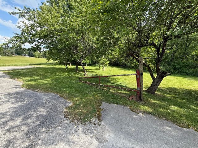 100 Nolan Lane, Somerset, KY 42501