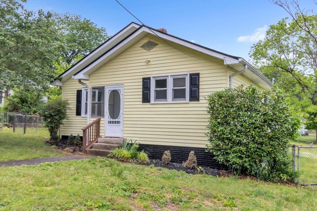 19 3rd Street, Inman, SC 29349