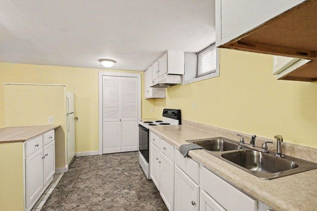 2842 Lexington Avenue S, Eagan, MN 55121