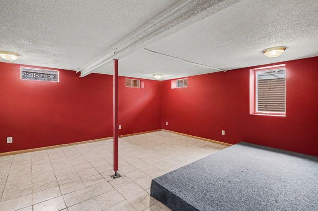 2842 Lexington Avenue S, Eagan, MN 55121