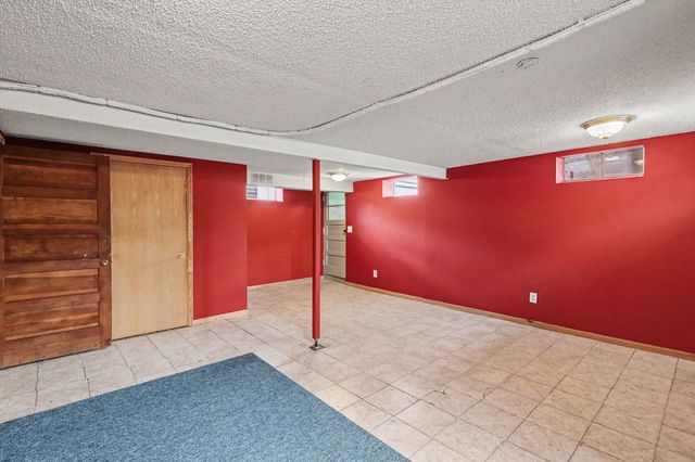 2842 Lexington Avenue S, Eagan, MN 55121