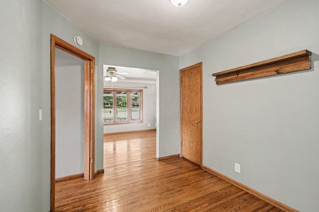 2842 Lexington Avenue S, Eagan, MN 55121