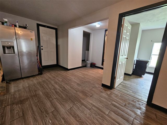 119 Palm Oak Drive, Dallas, TX 75217