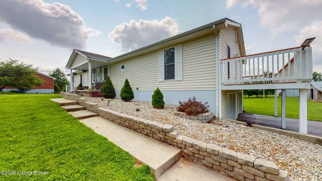 253 Country Manor Ln, Shepherdsville, KY 40165