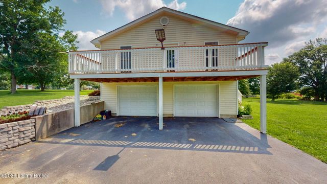 253 Country Manor Ln, Shepherdsville, KY 40165