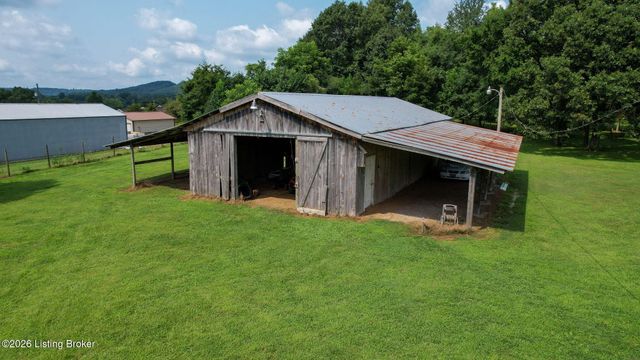 253 Country Manor Ln, Shepherdsville, KY 40165