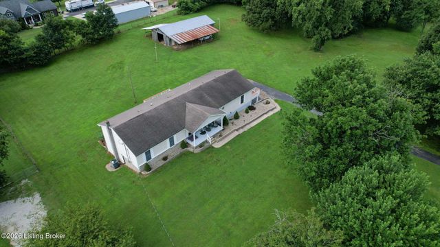 253 Country Manor Ln, Shepherdsville, KY 40165