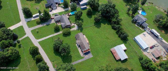 253 Country Manor Ln, Shepherdsville, KY 40165