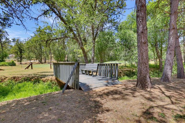 1325 Boole Rd, Applegate, CA 95703