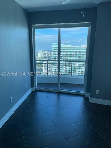 60 SW 13th St 3426, Miami, FL 33130