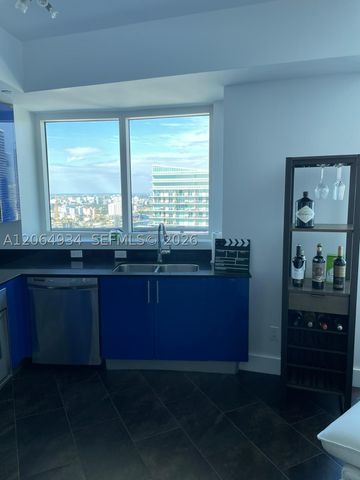 60 SW 13th St 3426, Miami, FL 33130