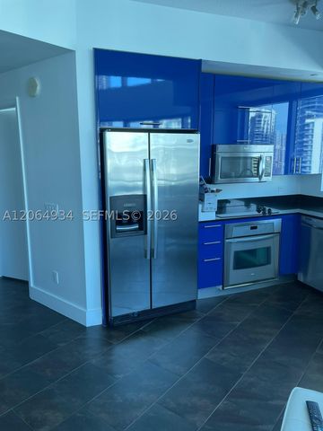 60 SW 13th St 3426, Miami, FL 33130