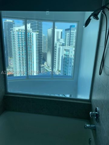 60 SW 13th St 3426, Miami, FL 33130