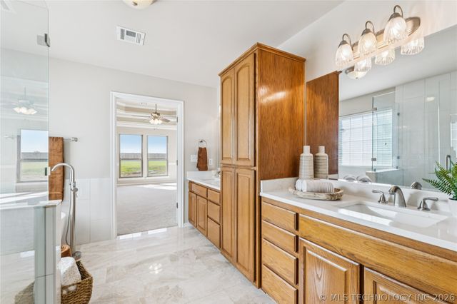 16550 E 120th Street N, Collinsville, OK 74021