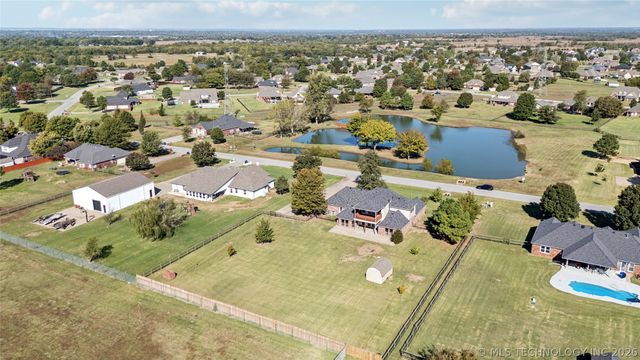 16550 E 120th Street N, Collinsville, OK 74021