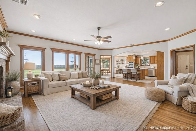 16550 E 120th Street N, Collinsville, OK 74021