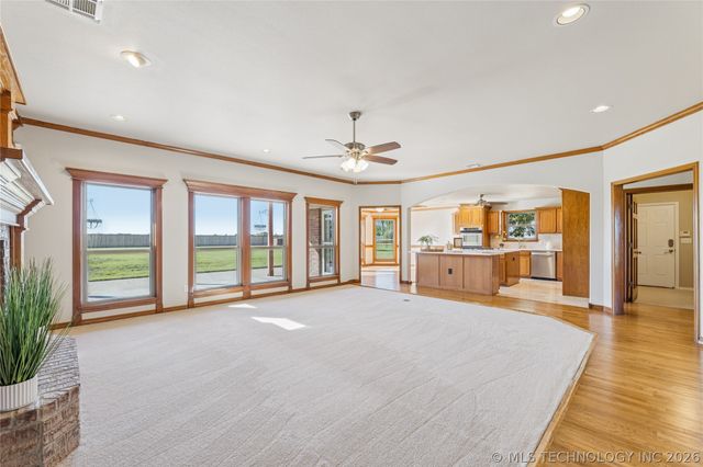 16550 E 120th Street N, Collinsville, OK 74021