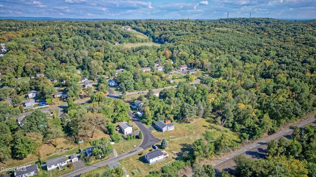 3580 River Road, Rensselaer, NY 12144