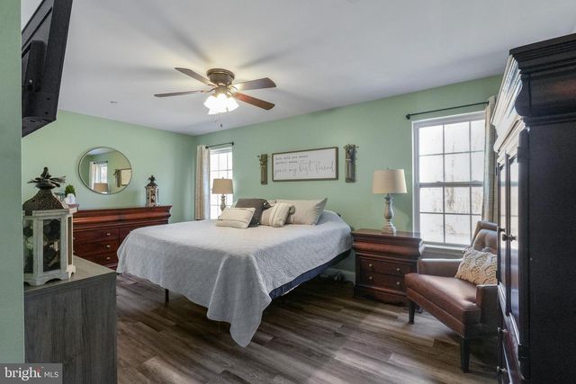 14930 OAKS RD, Charlotte Hall, MD 20622