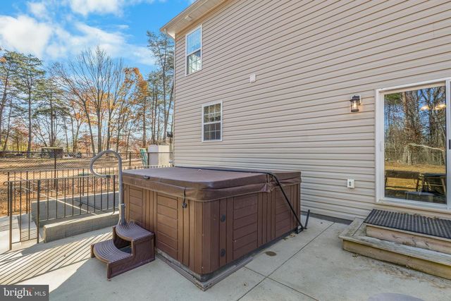 14930 OAKS RD, Charlotte Hall, MD 20622