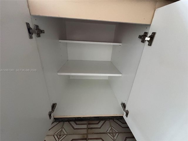 2524 SW 6th St, Miami, FL 33135