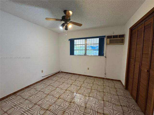 2524 SW 6th St, Miami, FL 33135