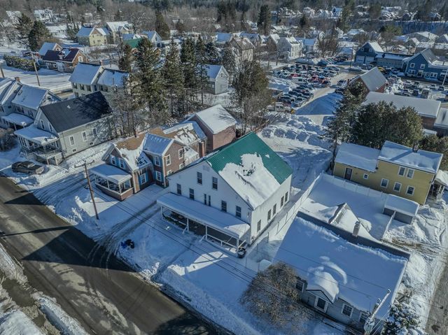 23-25 Bunker Hill Street, Lancaster, NH 03584